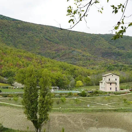 Colle Casini Cortesi Alojamento de Acomodação e Pequeno-almoço Caldarola